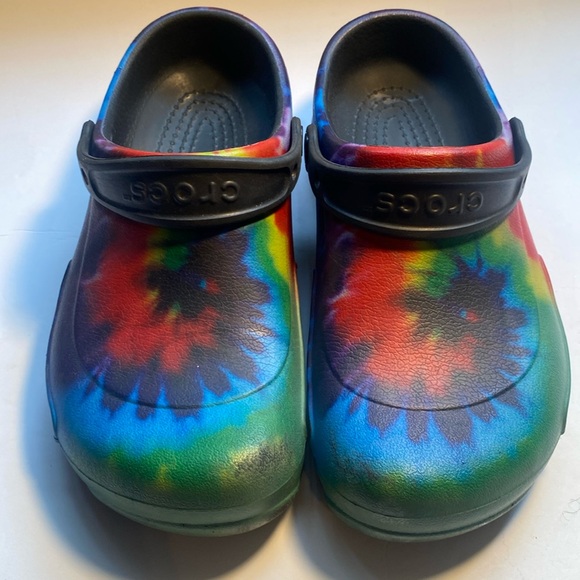 Colorful Crocs - Picture 2 of 6